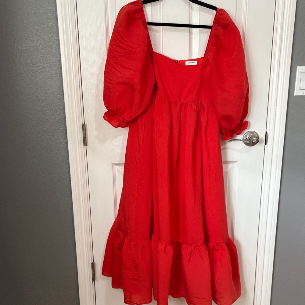 Women’s Storia Vibrant Red Formal Dress